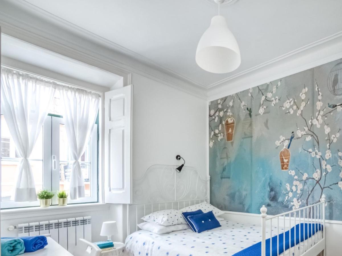 Caza Latina Apartment Lisbon Bagian luar foto