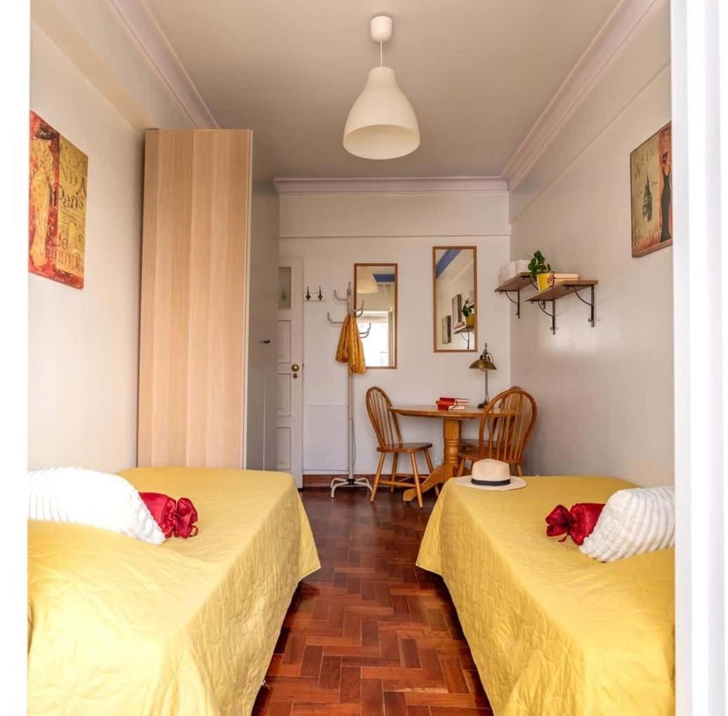 Caza Latina Apartment Lisbon Bagian luar foto